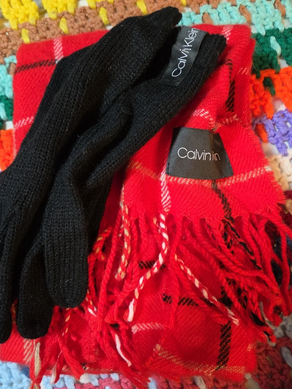 Calvin Klein Two Piece Glove & Scarf Set. NWOT.